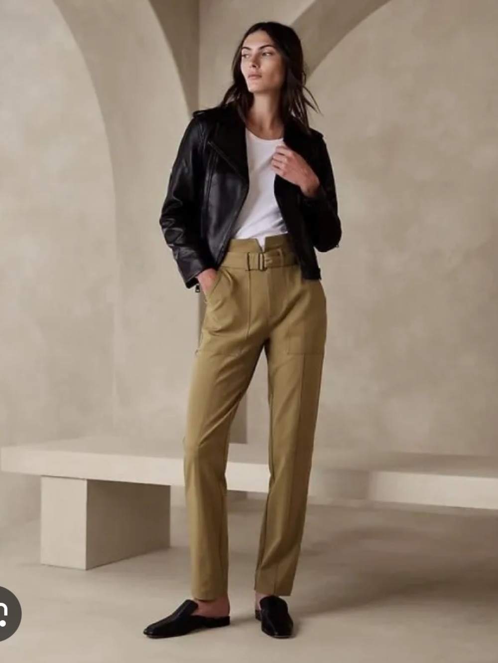 BANANA REPUBLIC Refined Utility Pant 12 HighRise Khaki Tan Casual Desert Neutral